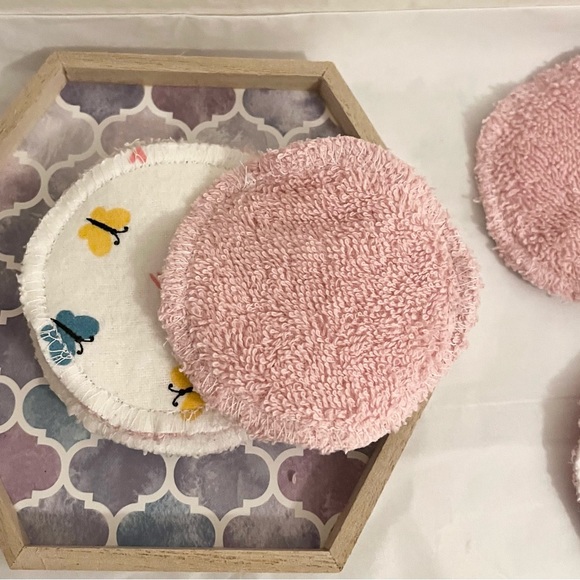 Reusable Facial Rounds! Set of 10. Butterfly Design. - Picture 5 of 6